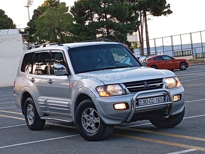 Mitsubishi Pajero 2006, 297,000 km - 3.0 l - Sumqayıt