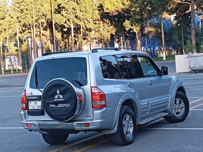 Mitsubishi Pajero 2006, 297,000 km - 3.0 l - Sumqayıt