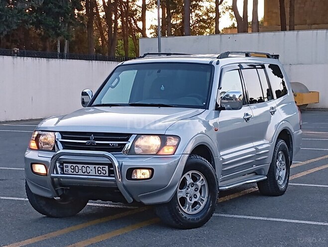 Mitsubishi Pajero 2006, 297,000 km - 3.0 l - Sumqayıt