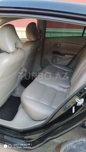 Honda Insight 2009, 327,000 km - 1.3 l - Mingəçevir