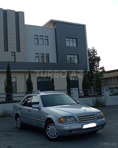 Mercedes C 220 d 1997, 243,685 km - 2.2 l - Bərdə