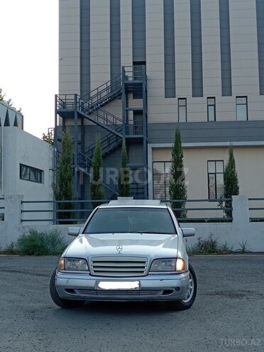 Mercedes C 220 d 1997, 243,685 km - 2.2 l - Bərdə