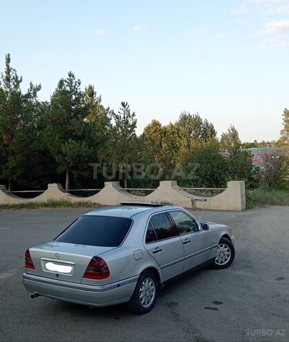 Mercedes C 220 d 1997, 243,685 km - 2.2 l - Bərdə