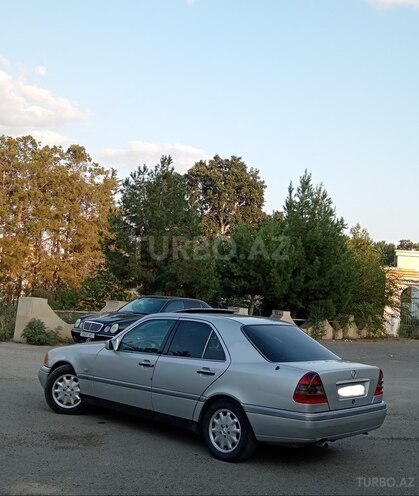 Mercedes C 220 d 1997, 243,685 km - 2.2 l - Bərdə