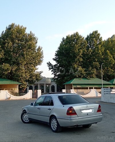 Mercedes C 220 d 1997, 243,685 km - 2.2 l - Bərdə