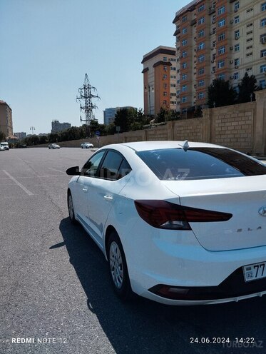 Hyundai Elantra 2019, 65,983 km - 2.0 л - Bakı
