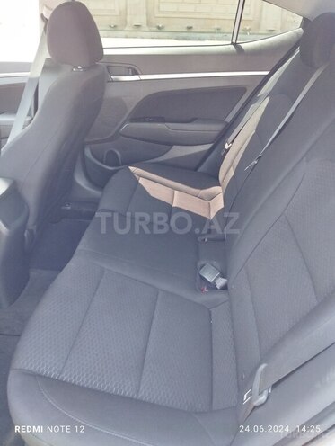 Hyundai Elantra 2019, 65,983 km - 2.0 л - Bakı