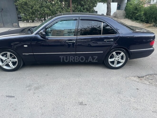 Mercedes E 240 1999, 338,211 km - 2.4 l - Bakı