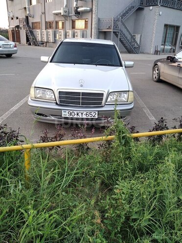 Mercedes C 180 1999, 297,375 km - 1.8 l - Biləsuvar