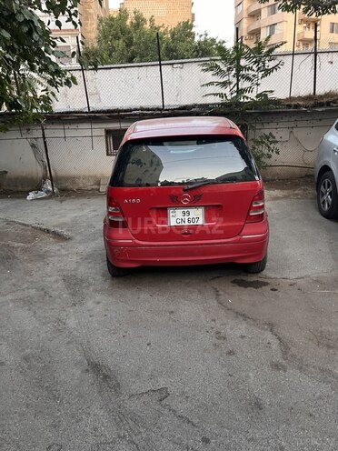 Mercedes A 180 2023, 166,000 km - 1.6 l - Bakı