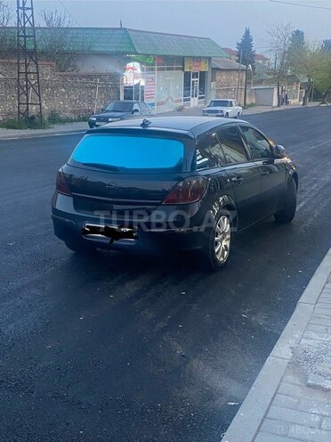 Opel Antara 2004, 220,000 km - 1.4 l - Şəki