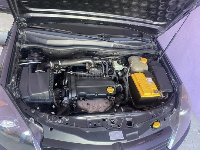 Opel Antara 2004, 220,000 km - 1.4 l - Şəki