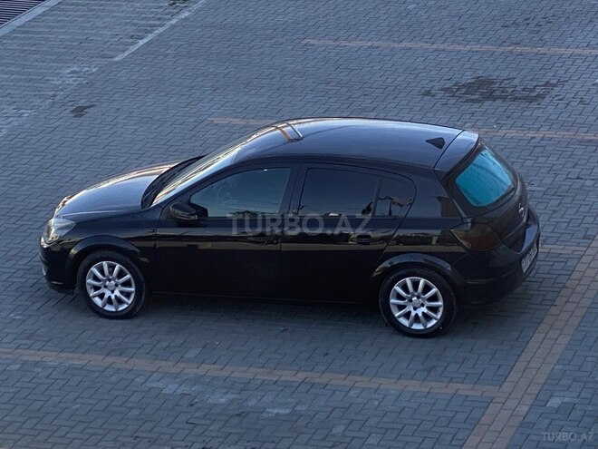Opel Antara 2004, 220,000 km - 1.4 l - Şəki