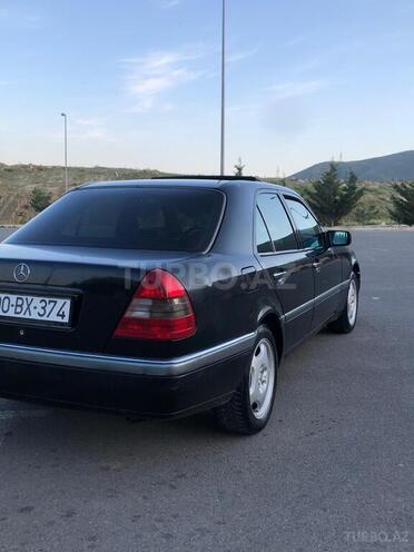 Mercedes C 220 1993, 300,409 km - 2.2 l - Bakı