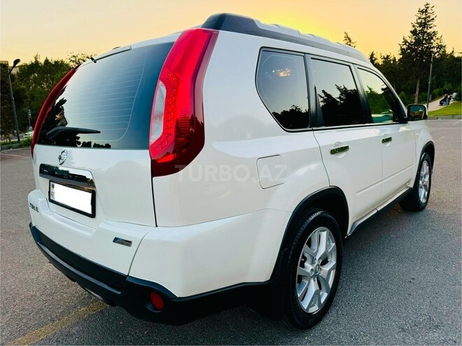 Nissan X-Trail 2014, 121,000 km - 2.5 l - Bakı