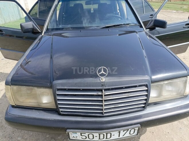 Mercedes A 190 1992, 250,000 km - 2.0 l - Beyləqan