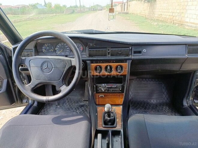 Mercedes A 190 1992, 250,000 km - 2.0 l - Beyləqan