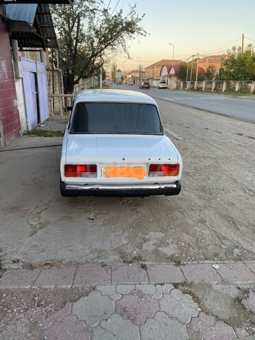 LADA (VAZ) 2107 2007, 225,000 km - 1.6 l - Quba