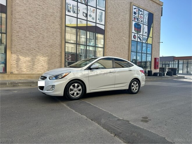 Hyundai Accent 2017, 81,500 km - 1.6 l - Bakı