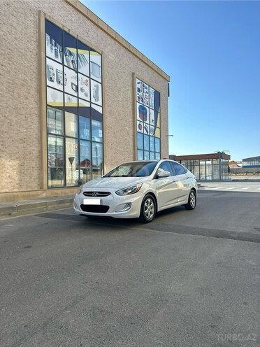 Hyundai Accent 2017, 81,500 km - 1.6 l - Bakı