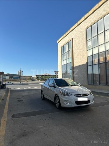 Hyundai Accent 2017, 81,500 km - 1.6 l - Bakı