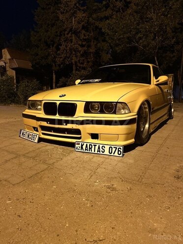 BMW 325 1996, 300,000 km - 2.5 l - Sumqayıt