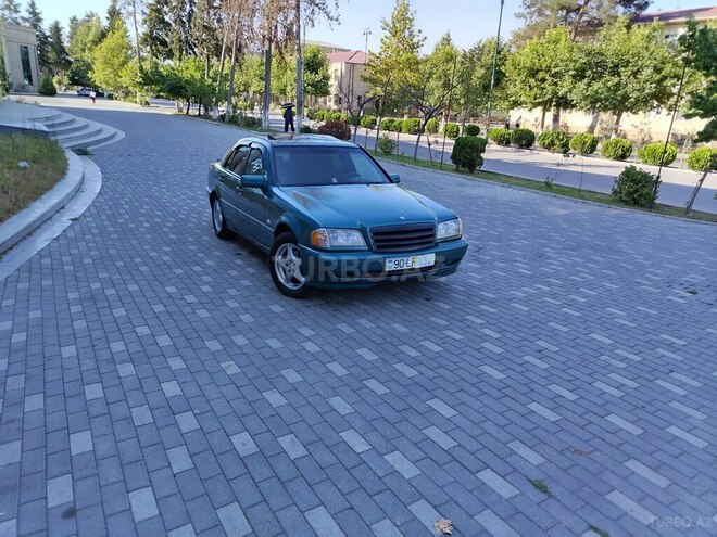 Mercedes  1998, 234,576 km - 2.2 l - İmişli
