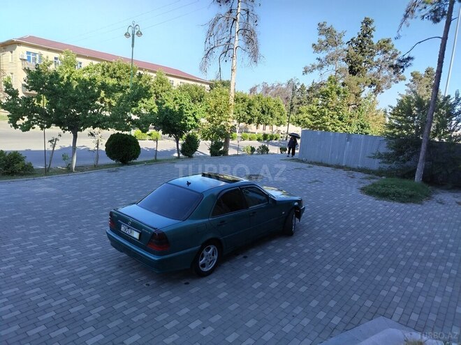 Mercedes  1998, 234,576 km - 2.2 l - İmişli