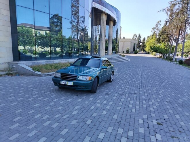 Mercedes  1998, 234,576 km - 2.2 l - İmişli