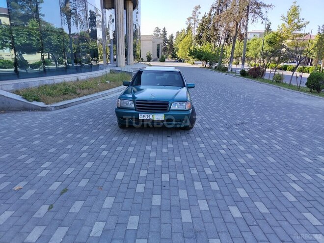 Mercedes  1998, 234,576 km - 2.2 l - İmişli