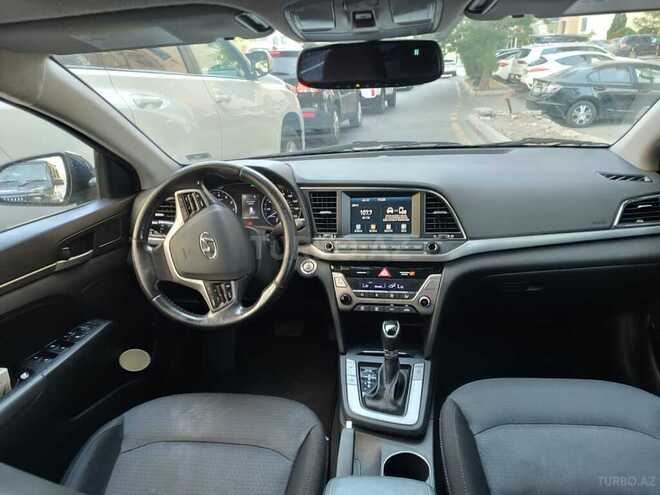 Hyundai Elantra 2016, 220,480 km - 2.0 l - Bakı
