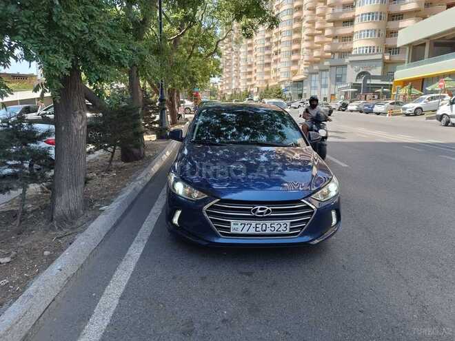 Hyundai Elantra 2016, 220,480 km - 2.0 l - Bakı