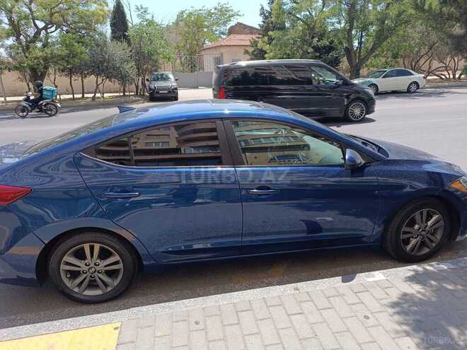 Hyundai Elantra 2016, 220,480 km - 2.0 l - Bakı