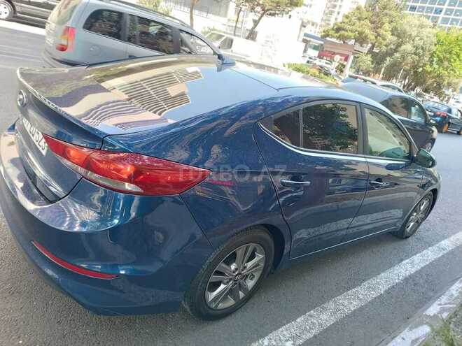 Hyundai Elantra 2016, 220,480 km - 2.0 l - Bakı
