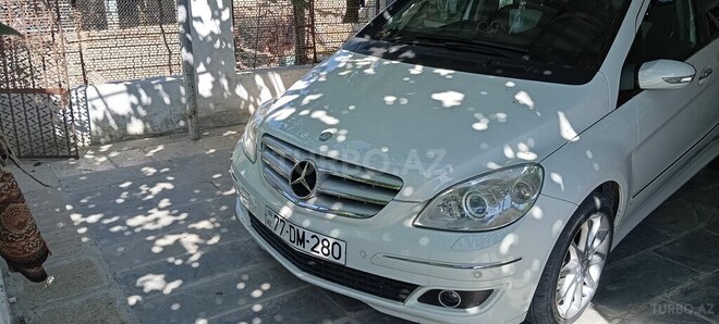 Mercedes B 170 2008, 115,257 km - 1.7 л - Neftçala