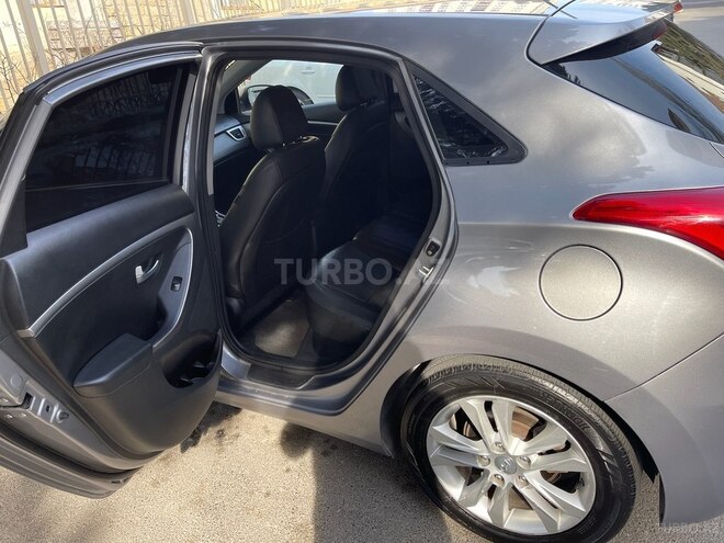 Hyundai i30 2012, 201,000 km - 1.6 l - Bakı