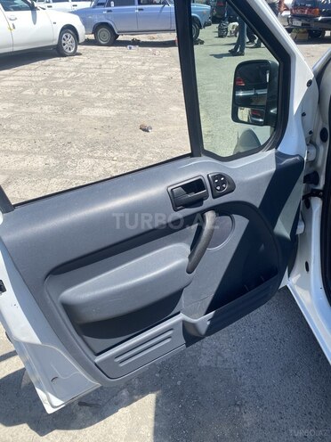 Ford Tourneo Connect 2009, 300,000 km - 1.8 l - Bakı