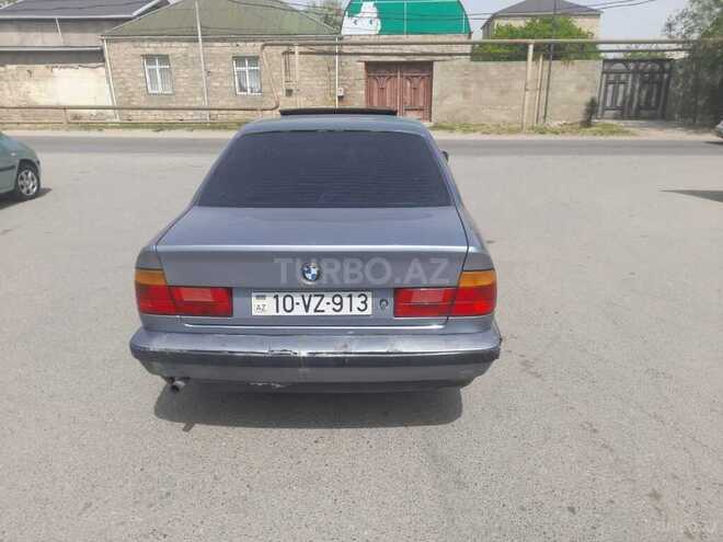 BMW 520 1989, 255,000 km - 2.0 l - Bakı