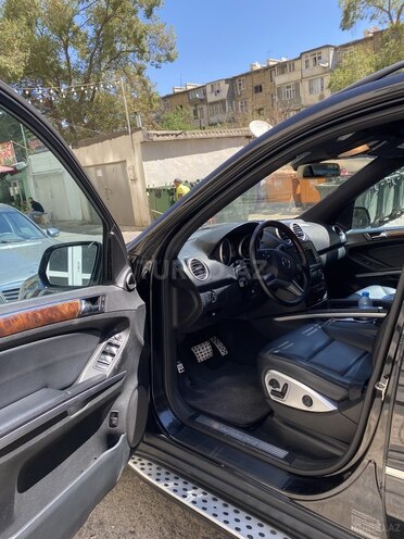Mercedes ML 350 4MATIC 2009, 235,000 km - 3.5 l - Bakı