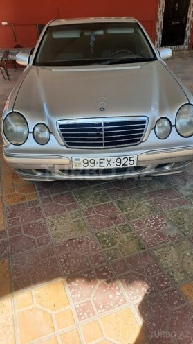 Mercedes E 220 2000, 352,423 km - 2.0 l - Bakı
