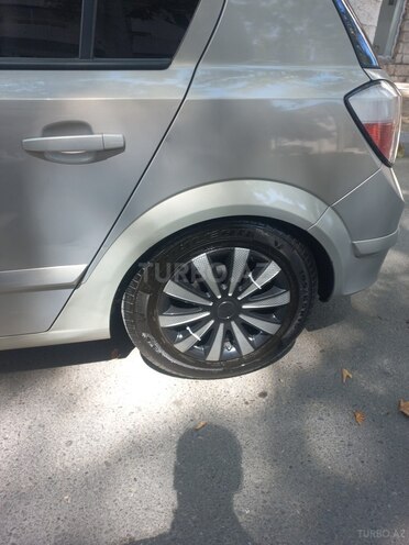 Opel Astra 2005, 415,000 km - 1.4 л - Göyçay