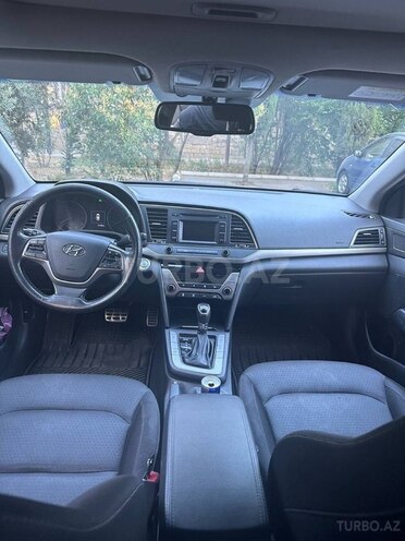 Hyundai Elantra 2017, 132,000 km - 2.0 l - Bakı