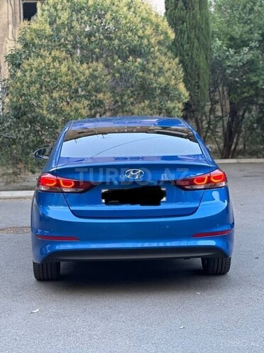 Hyundai Elantra 2017, 132,000 km - 2.0 l - Bakı