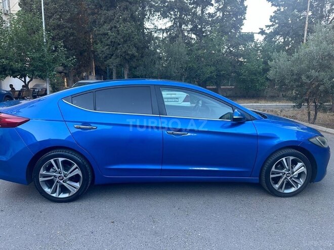 Hyundai Elantra 2017, 132,000 km - 2.0 l - Bakı