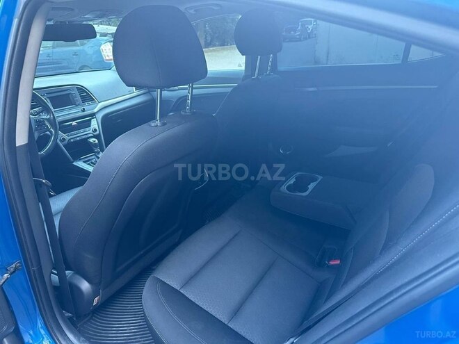 Hyundai Elantra 2017, 132,000 km - 2.0 l - Bakı