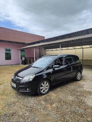 Opel Zafira 2006, 214,000 km - 2.2 l - Xaçmaz