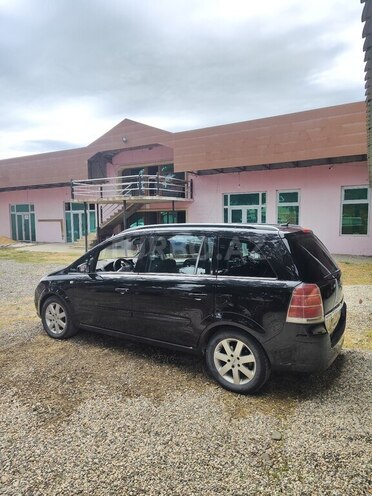 Opel Zafira 2006, 214,000 km - 2.2 l - Xaçmaz