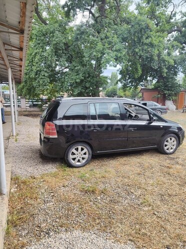 Opel Zafira 2006, 214,000 km - 2.2 l - Xaçmaz