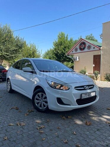 Hyundai Accent 2016, 76,800 km - 1.4 l - Göyçay
