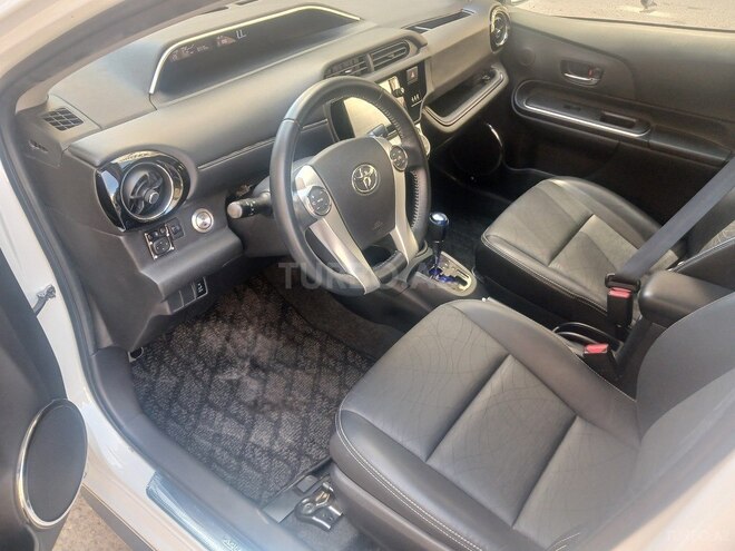 Toyota Aqua 2015, 30,000 km - 1.5 l - Bakı